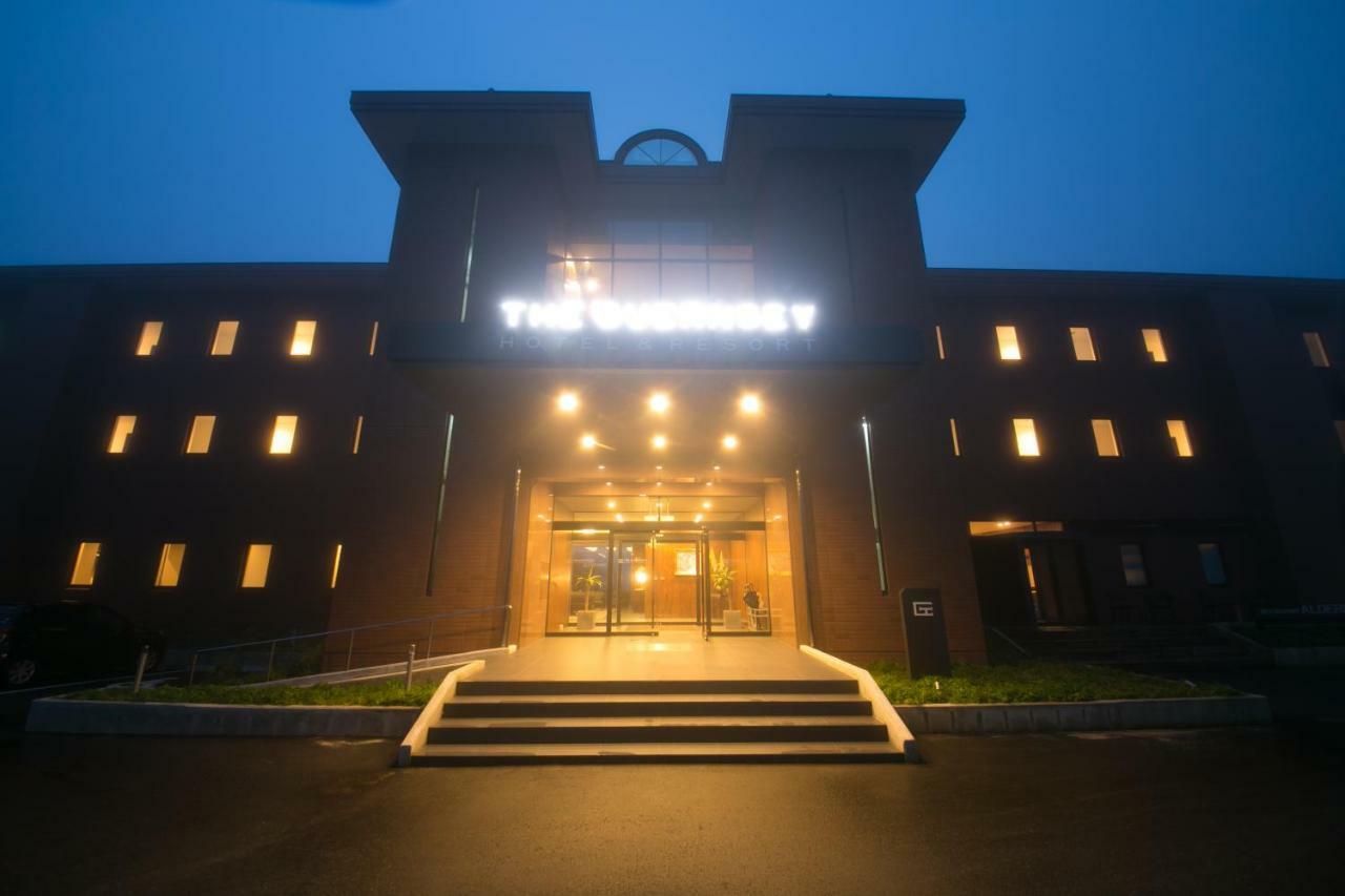 The Guernsey Hotel & Resort Taketa Exterior foto